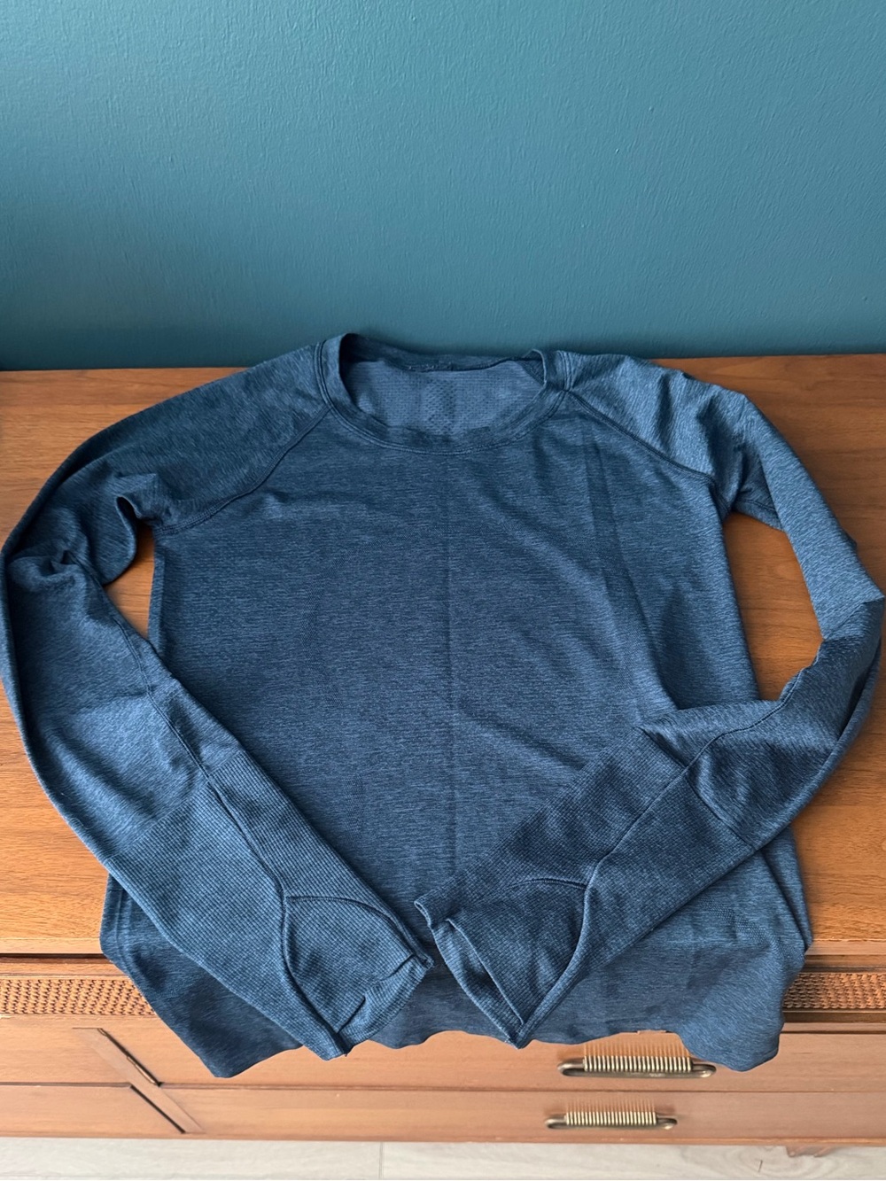 Lululemon swiftly tech long sleeve